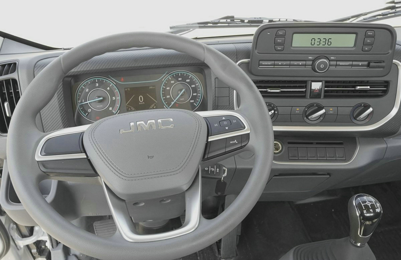 Superior Quality Light Duty Truck JMC Cargo Trucks For Sales