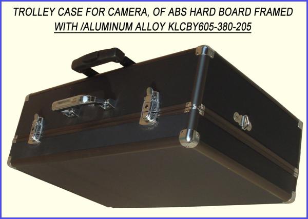 Anti - Shock Camera Hard Case Jumbo Aluminum Crystal Storage Case With Foam