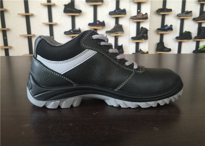 Comfortable Steel Toe Work Boots Heat Sealing Custom Made Work Boots CE Approved
