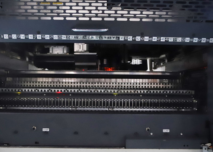 Yamaha YS24 model Compact Super-high-speed Modular Mounter image 4