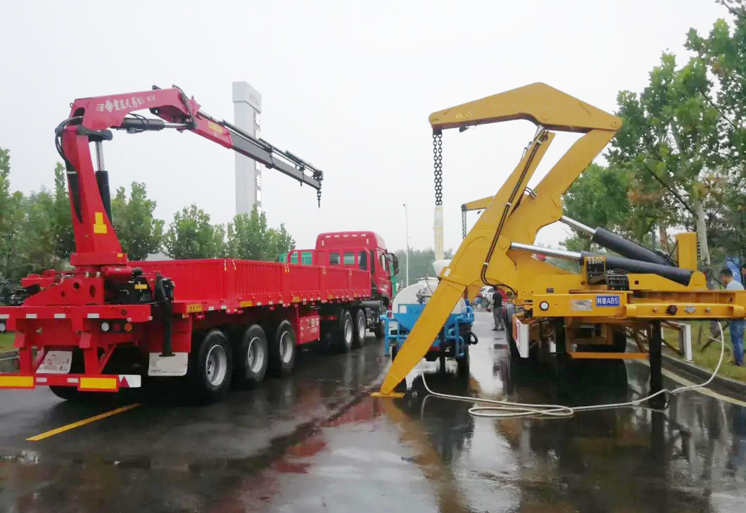 37tons 40ft Container Self Side Loader Side Lifting Container Semi Trailer with Hydraulic Crane