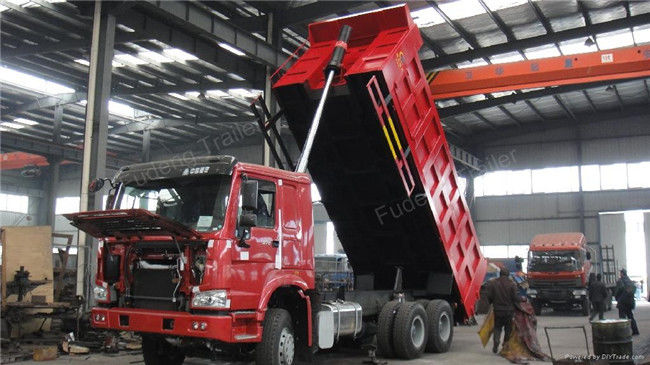 60 Tons Load Capacity Heavy Duty Dump Trucks HOWO Model 371 Horse Power