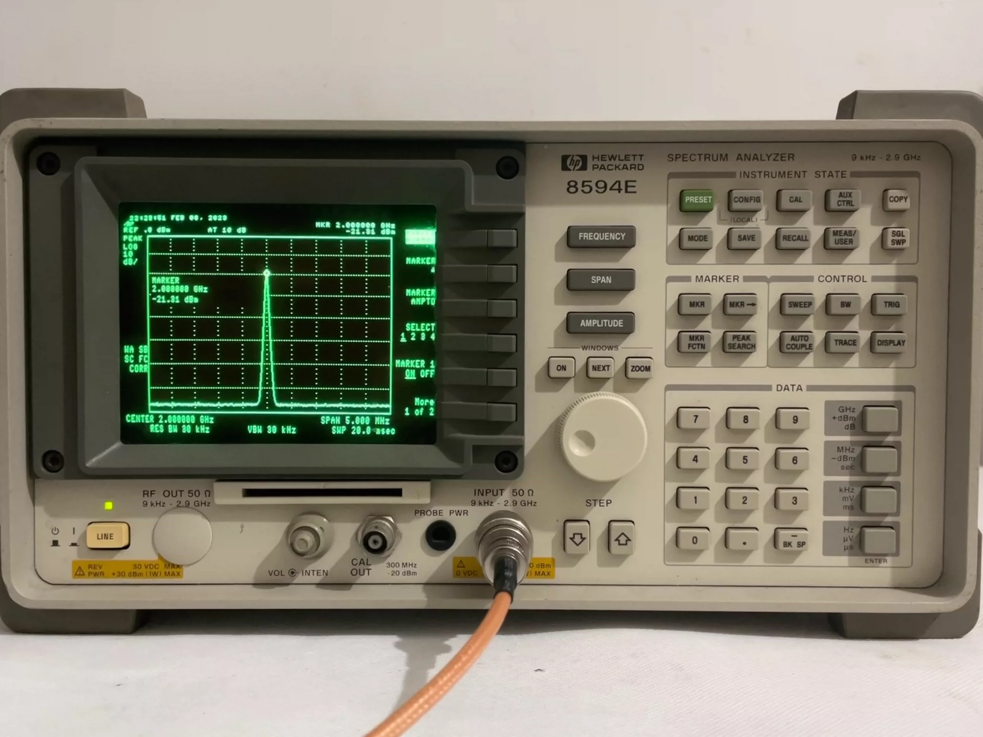 HP Agilent 8594E 9 KHz–2.9 GHz Portable Spectrum Analyzer / Rf Spectrum Analyser