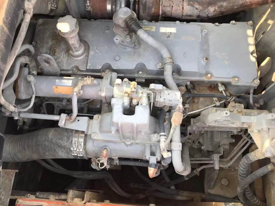 Hitachi ZX490 Excavator Engine