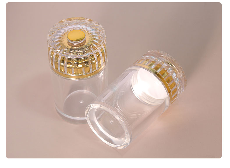 Fancy Glass Square Perfume Bottle 30ml 50ml 100ml with PUMP SPRAYER Sealing Type and Screen Printing Surface Handling
