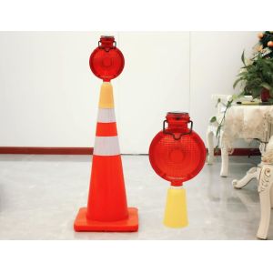 China Traffic Roadblock Solar Flashing Warning Lights / Solar Powered Traffic Lights on sale