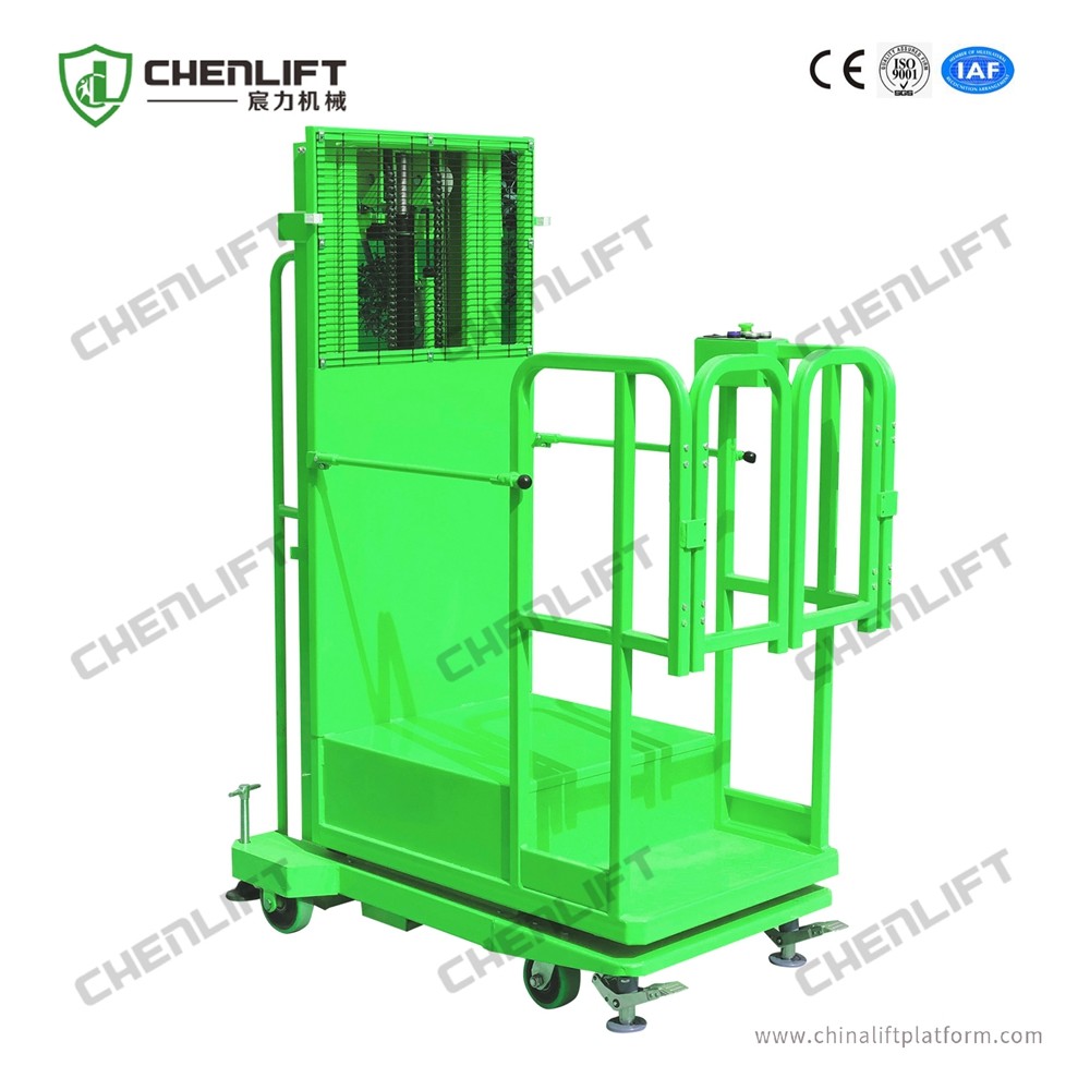 4.5m Platform Height Semi Automatic Electric Order Picker With 200kg Load Capacity