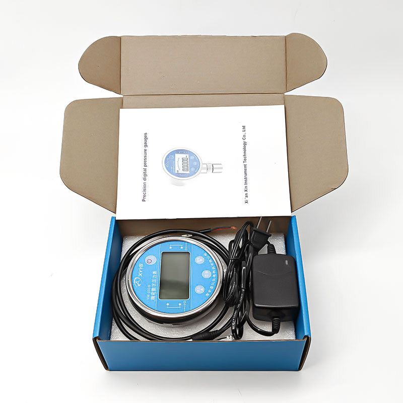 Remote Digital Pressure Gauge Stainless Steel RS485 Communication Accuracy 0.5%FS