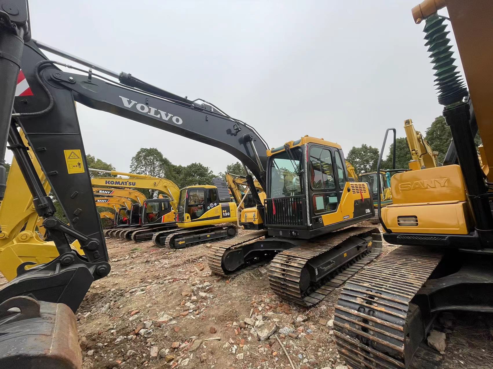 Used 14 Ton Digging Machine VOLVO EC140B Second Hand Excavator