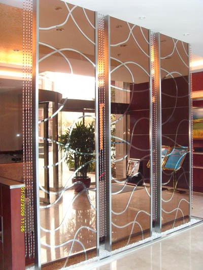 China Manufacturer Stainless Steel Screen Partition For Hotel lobby Interior