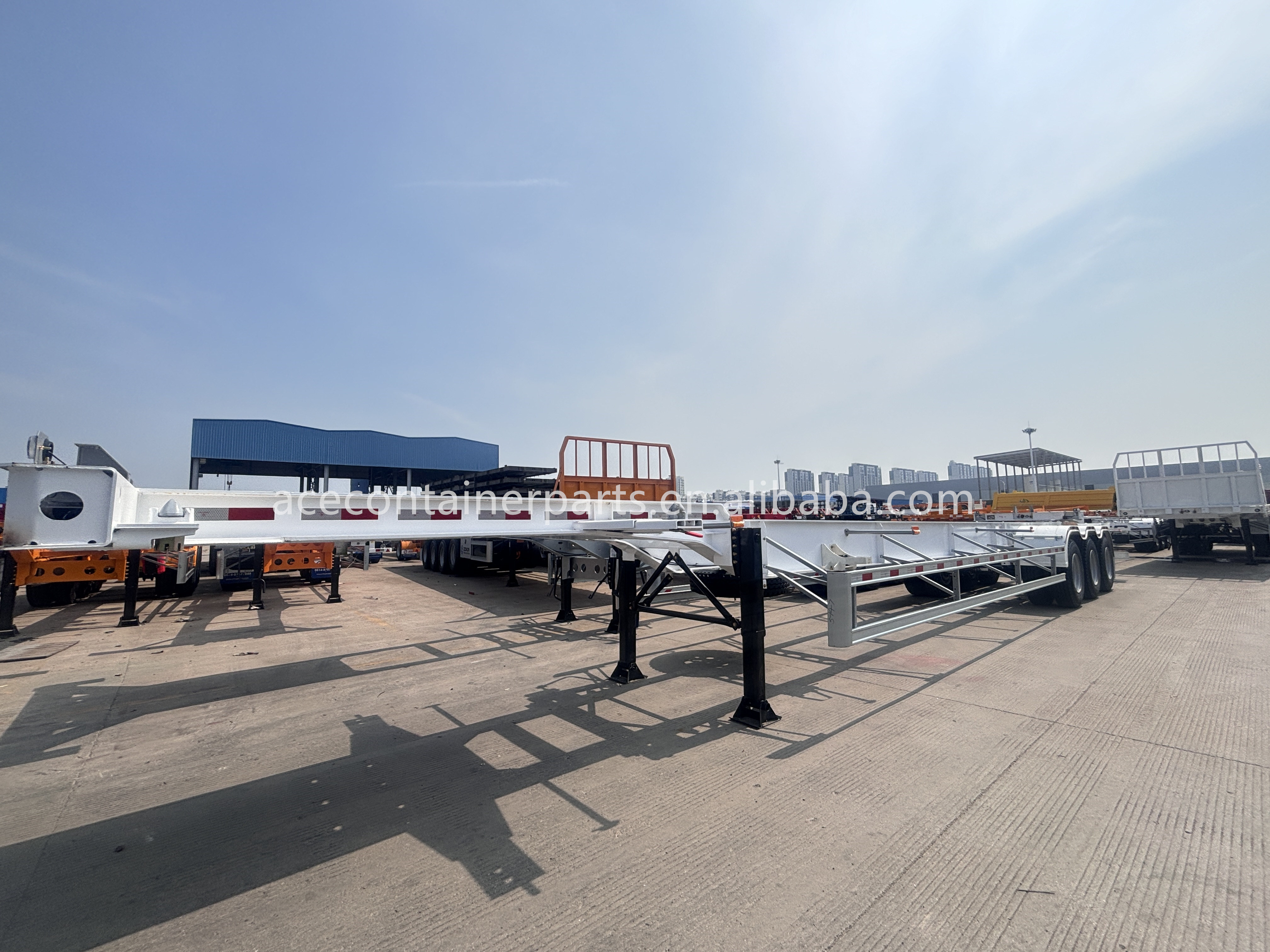 53ft Gooseneck Skeleton Truck Frame Semi Trailer Container Shipping Chassis with Excellent Features and Durable FUWA Axle
