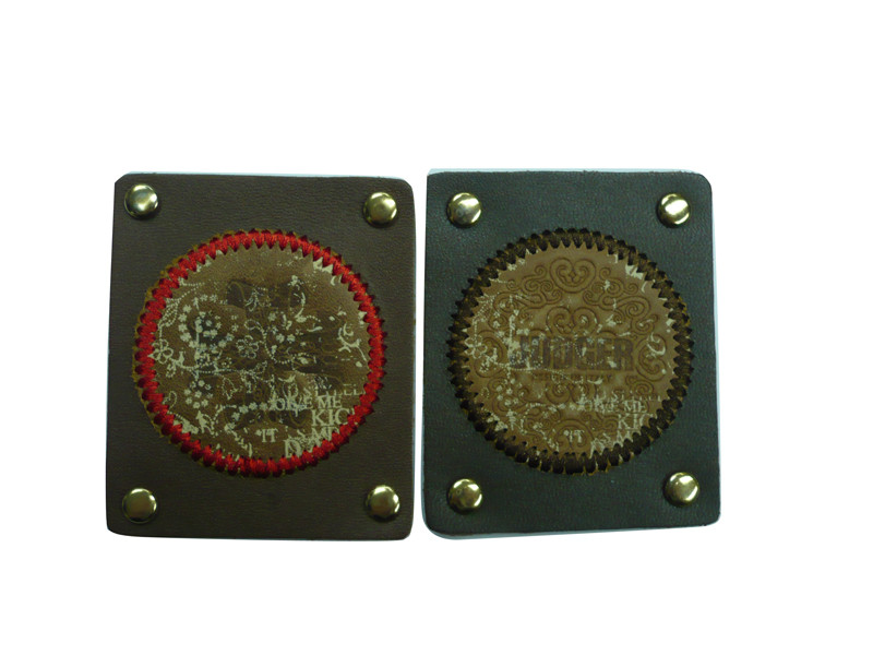 Embossed Leather Patches With Customized Size and Logo For Jeans / Clothing