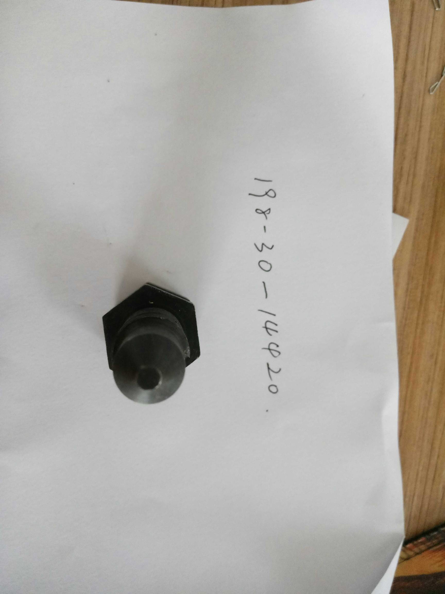 part No . : 198-30-14420 PLUG CAP use for komatsu D85-18 D85-21 D355-3 PC2000-8