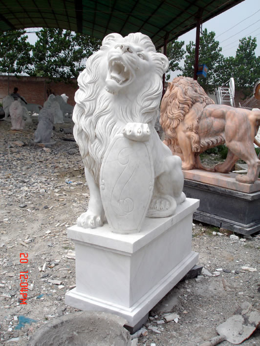 Granite Travertine Large Lion Statue Stone Carving Sculpture
