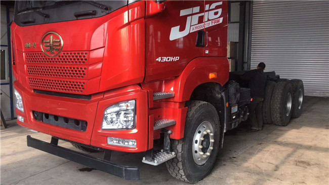 FAW JIEFANG JH6 Ten Wheels 6x4 Trailer Truck Head For Modern Transportation Heavy Equipment