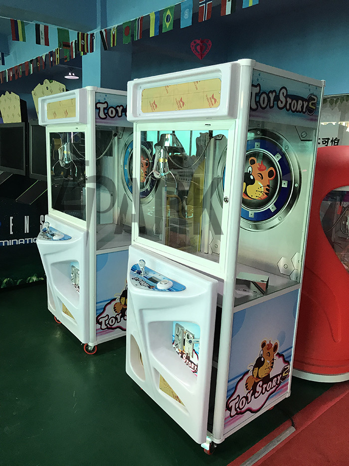 Coin Operated Catch Toys Prize Vending Game Machine Pp Tiger 2 Claw Crane Machine Amusement Machines For Sale