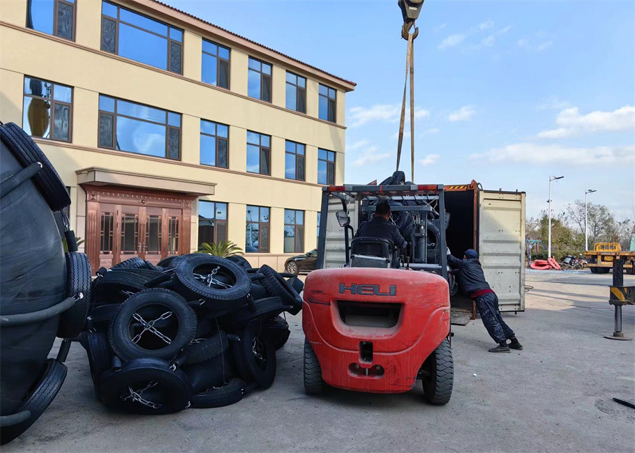 Marine Ship Protection Chain And Tire Net Yokohama Fender