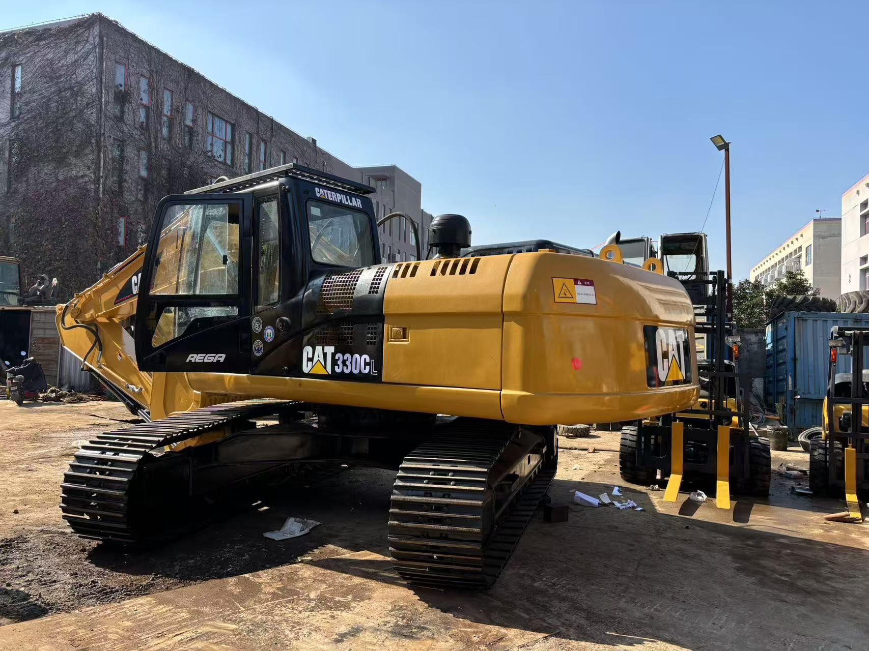 30 Ton Cat 330CL Construction Second Hand and Heavy Duty Mining Digger