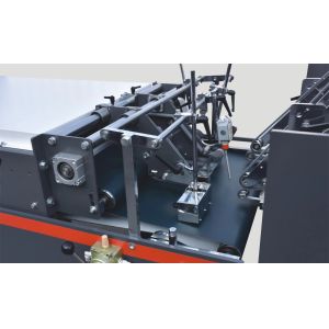 ZH-XAG Multifunction Crash Lock Bottom Folder Gluer Machine With 3 Guns Spraying