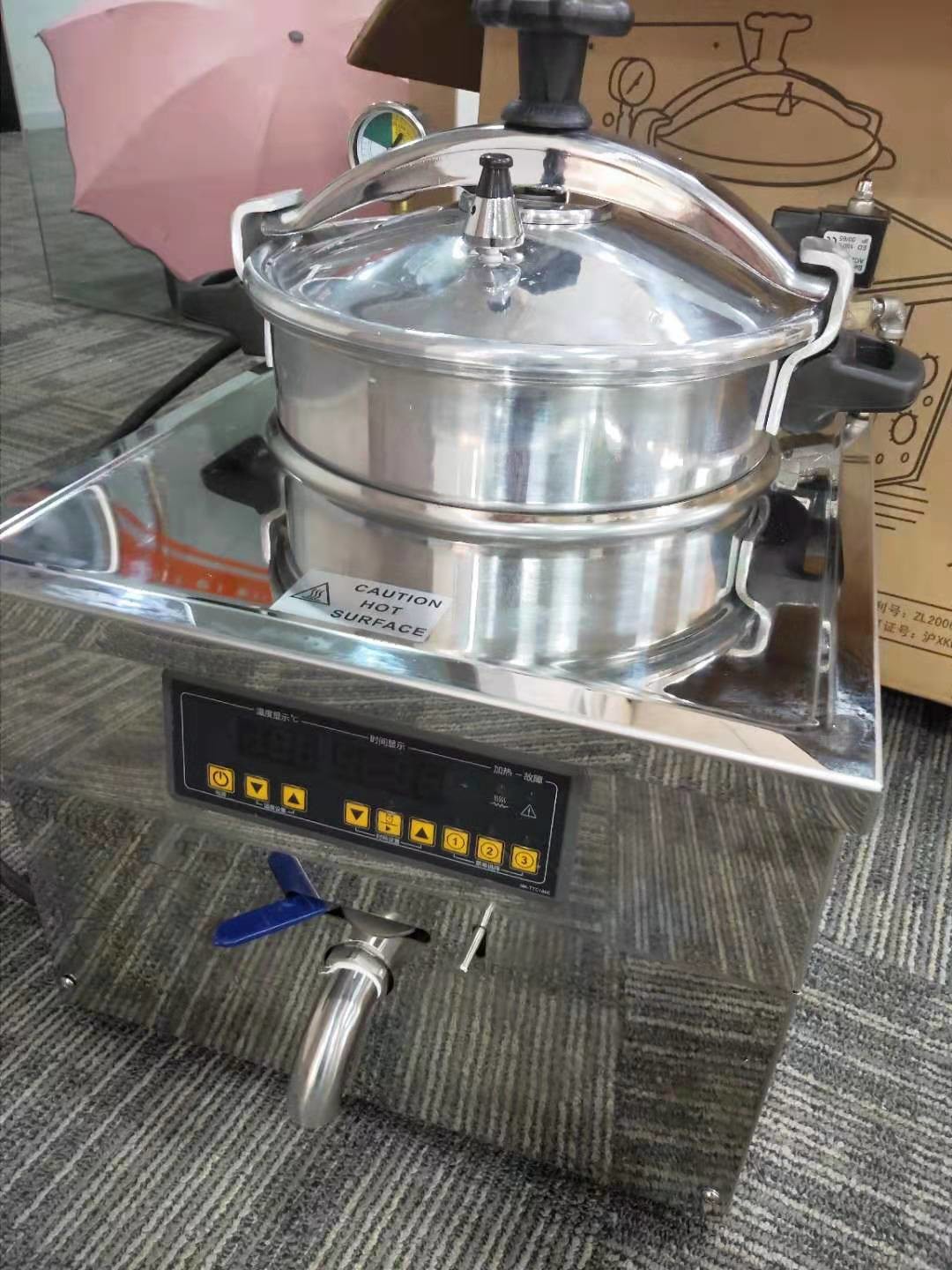 Digital Panel 16L 3KW 220V/110V Chicken Express Counter Top Pressure Fryer