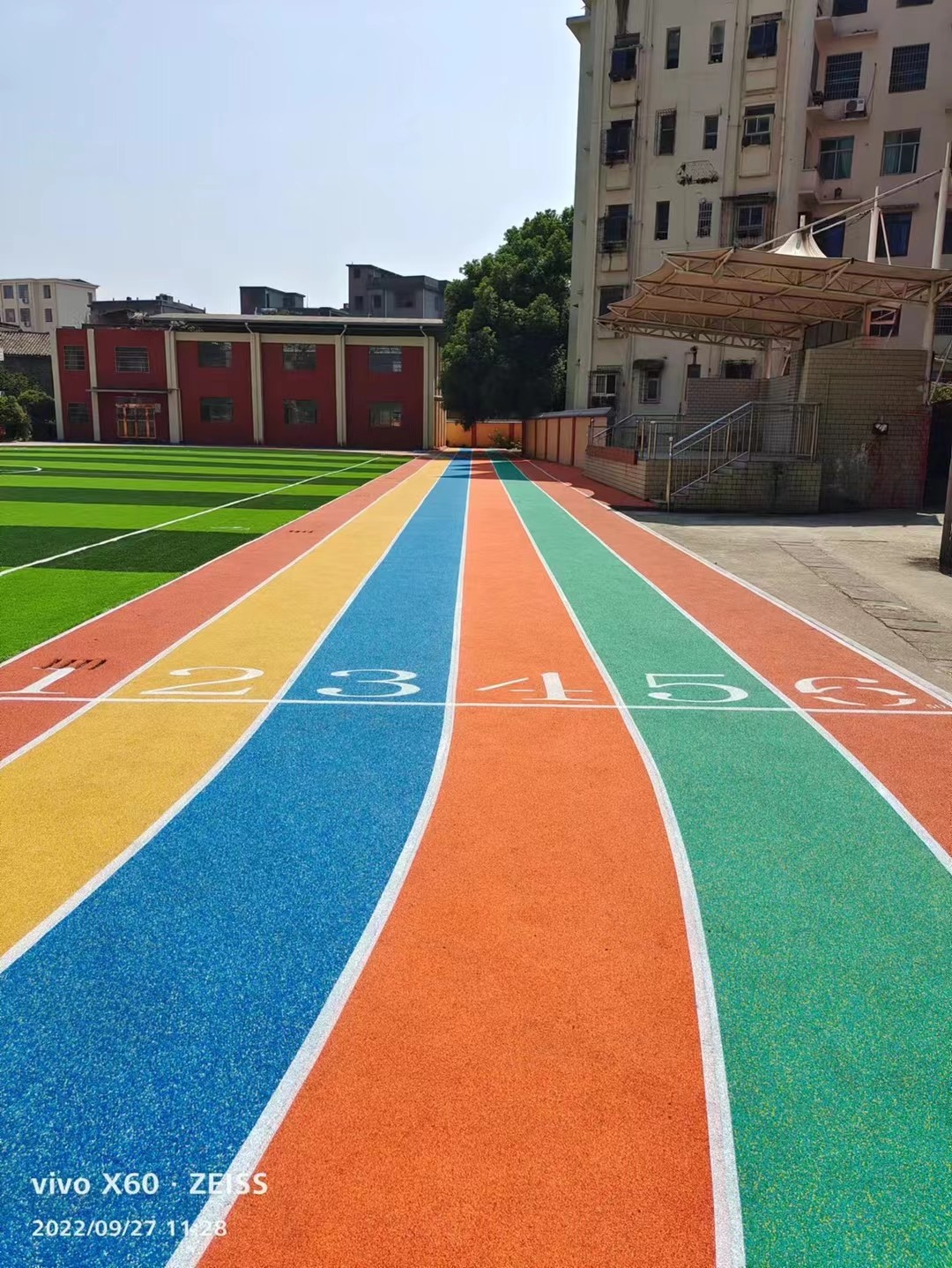 Customized Athletic Running Tracks Easy Installation With Fade Resistance
