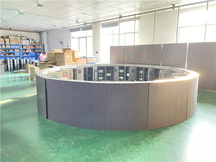 960x960mm SMD2727 6500nits Outdoor Curved Led Display P5