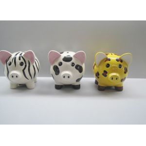 China Personalized Ceramic Piggy Banks Animal Pattern Free Hand Painted Novelty Design on sale