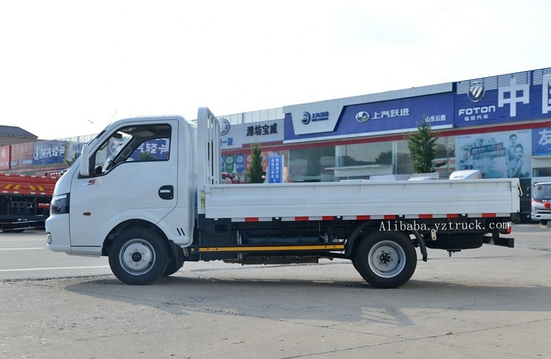 /Used Dongfeng Light Flatbed Cargo Truck with High Configuration and Single Row Seat Rows
