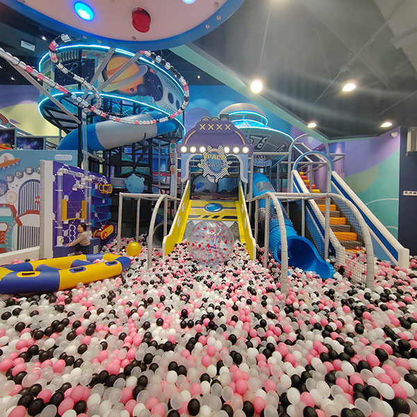 Themed Play Area Ball Pit Equipment For Indoor Playgrounds At Shopping Mall Play Zones