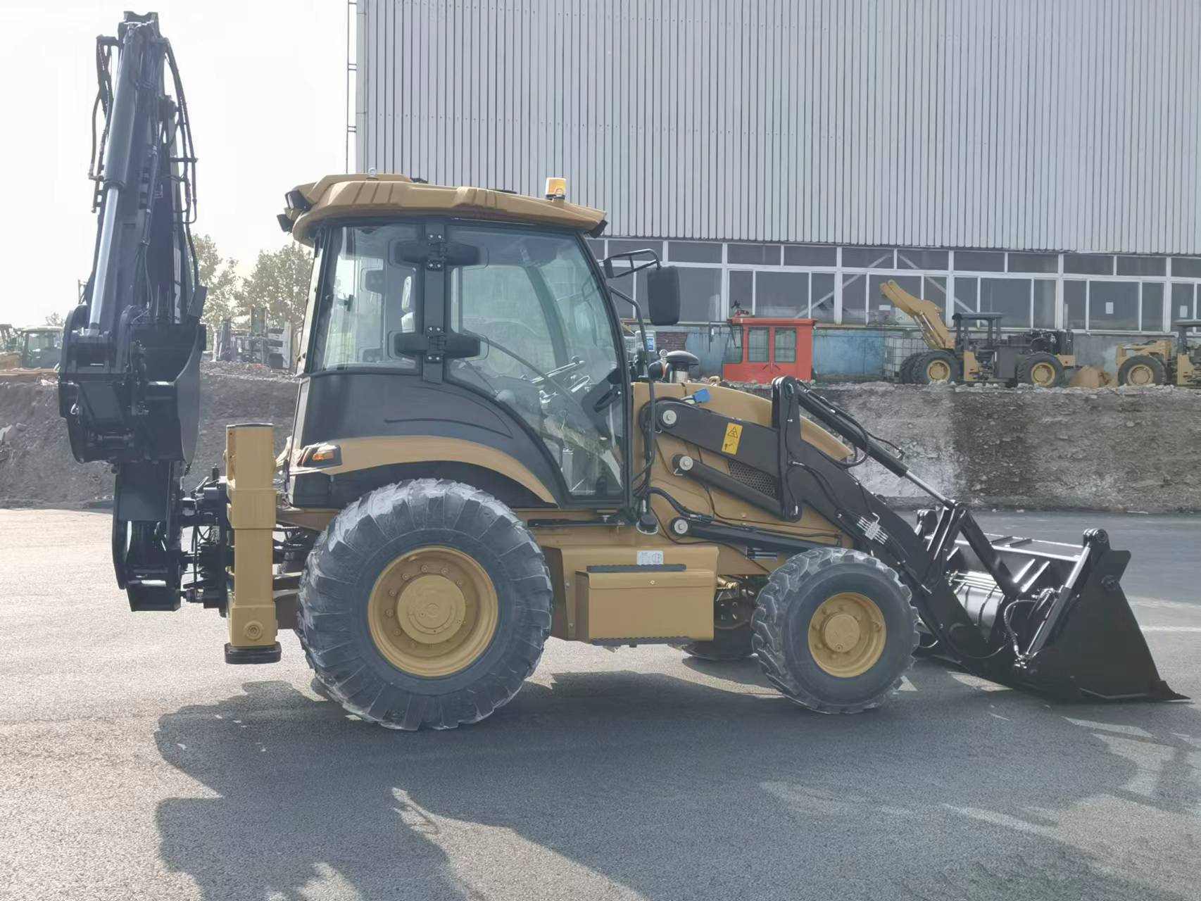 Control pilot 4x4 2.5 ton backhoe loader Mini-retroescavadeira for Energy Mining needs