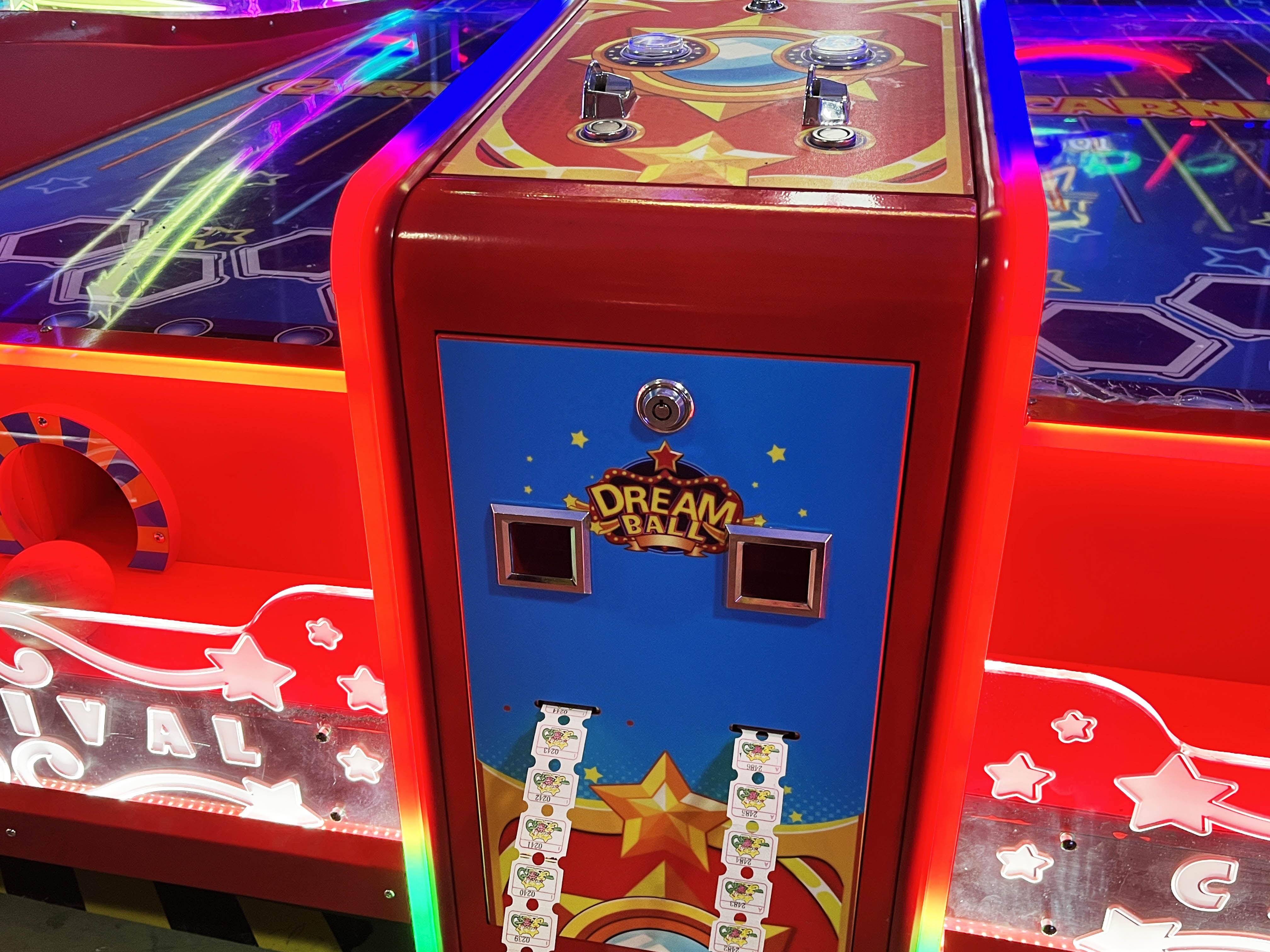 Dreamland original dream crazy rolling ball arcade machine coin operated double players ticket games machine for sale