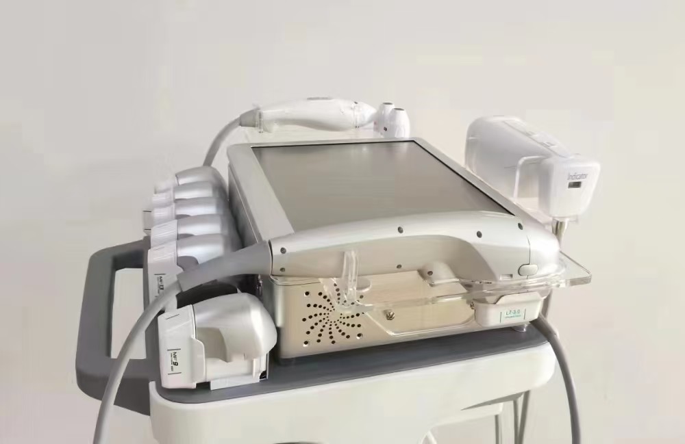 7D HIFU Beauty Machine Liposonic Vaginal Tightening Gold RF 3 In 1 Beauty Machine