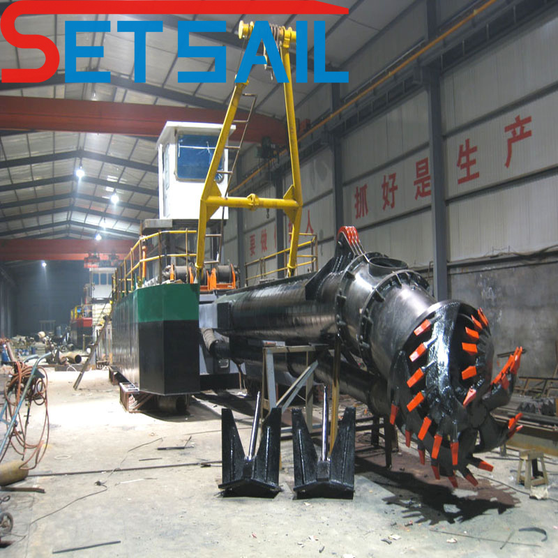 China Set Sail Factory Price Sand Mining Dredger for India