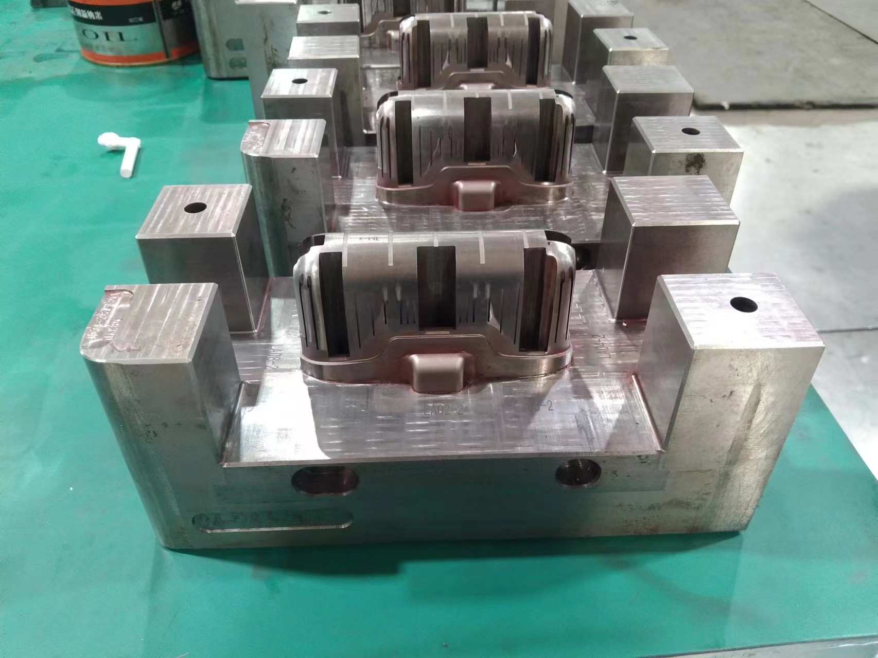 Quality Plastic Injection Molding Mold Base , Custom Plastic Injection Mold HRC 48-52 for sale