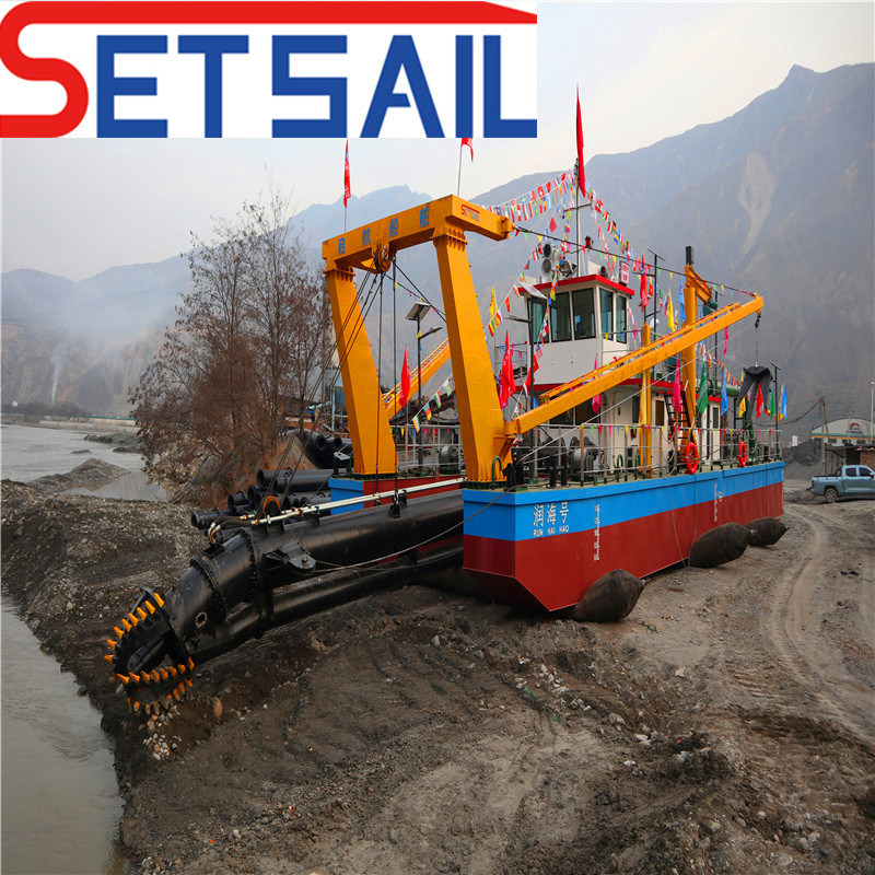 Anchor Boom Diesel Engine 22inch Cutter Suction Dredger for Sale