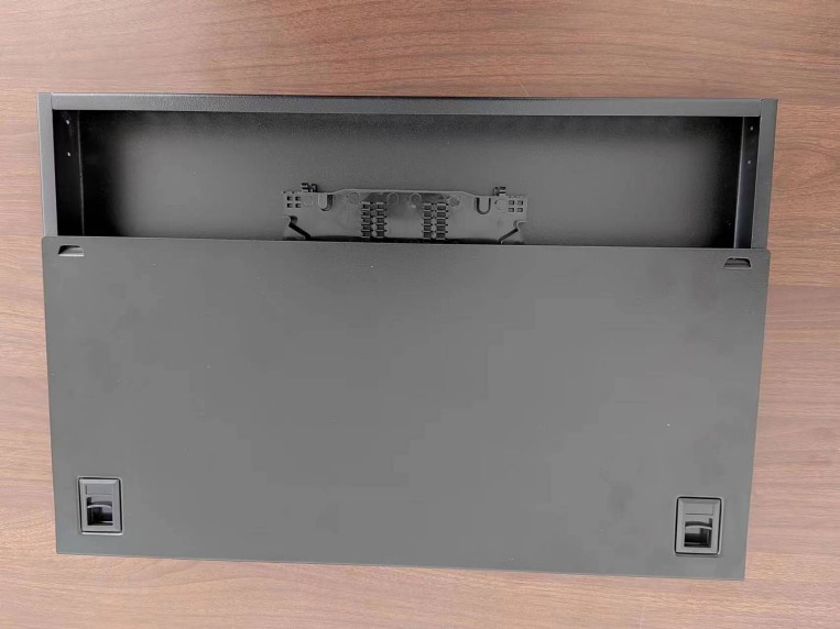 24 Port Rack Mount Fiber Termination Box Patch Panel ODF 24 Cores