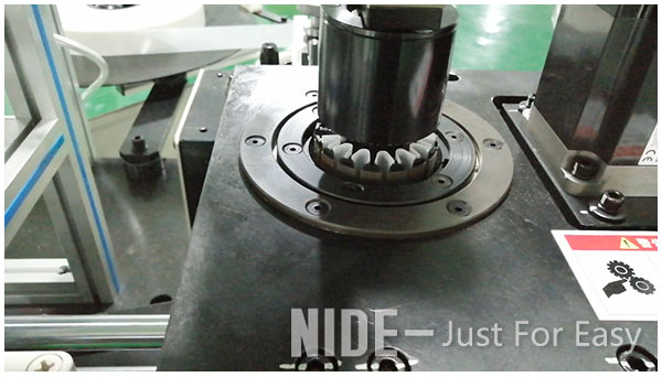 outer-rotor-insulation-paper-inserting-machine-92.jpg