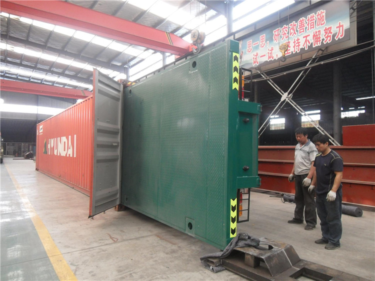 Japan Market Semi Truck Flatbed Trailer with 80T Max Payload and Hydraulic Ladder