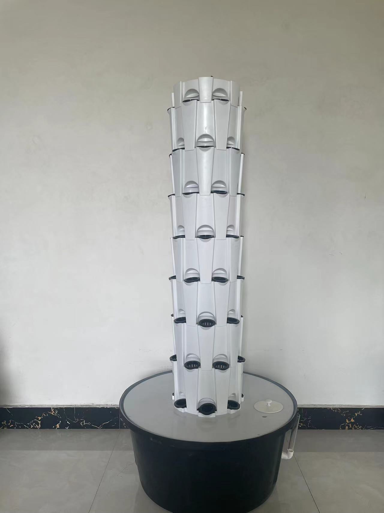Balcony Aeroponic Growing Towers Hydroponics Vertical Garden Systems Hydroponic Systems indoor Pineapple Planting Type Vertical