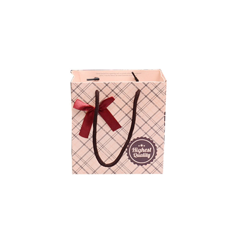 Lattice Style Cardboard Gift Packaging Box With Ribbon Bowknot