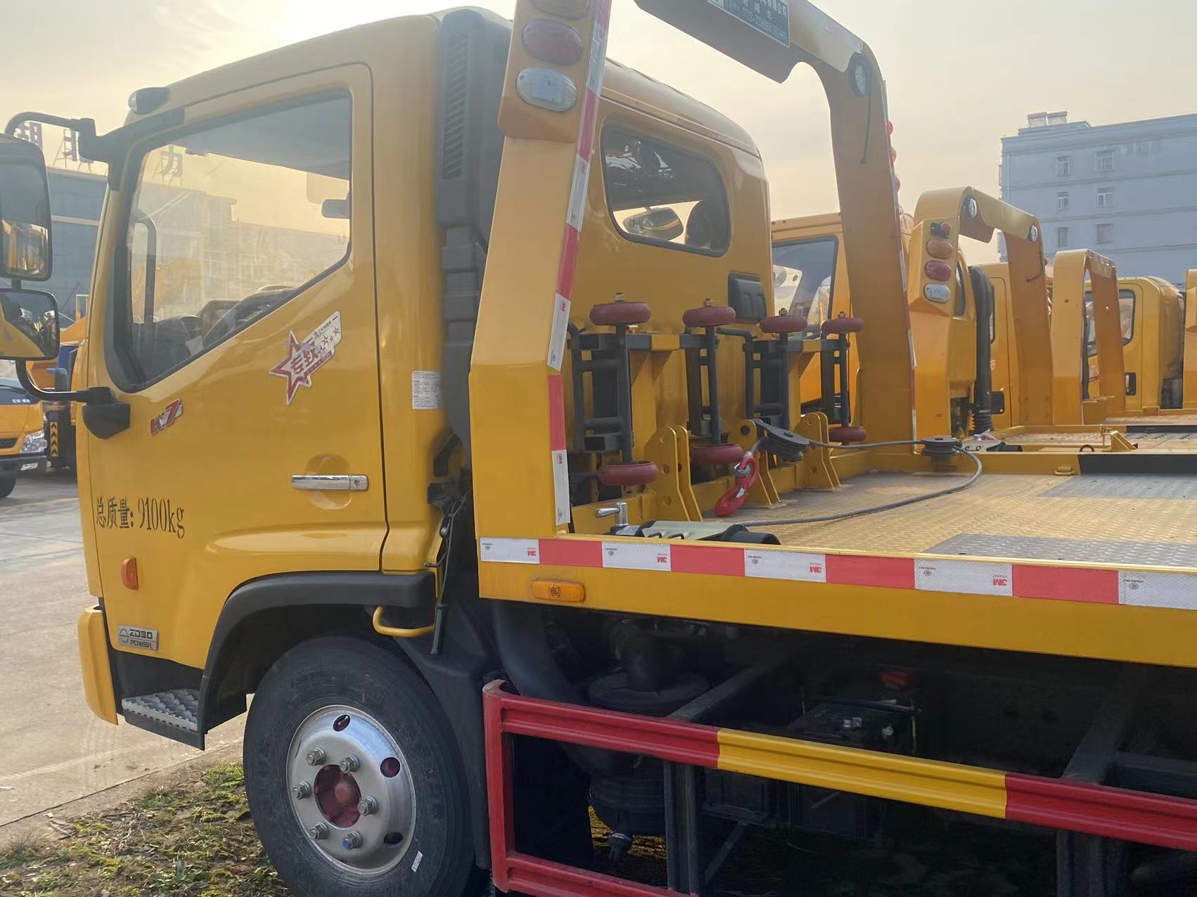 FUTON 4x2 130hp Flat Bed Truck Euro 6 Diesel Flatbed Delivery Truck