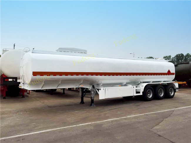 40 / 45 / 50 CBM Crude Oil Tanker Trailers Q345B Carbon Steel Tanker Body