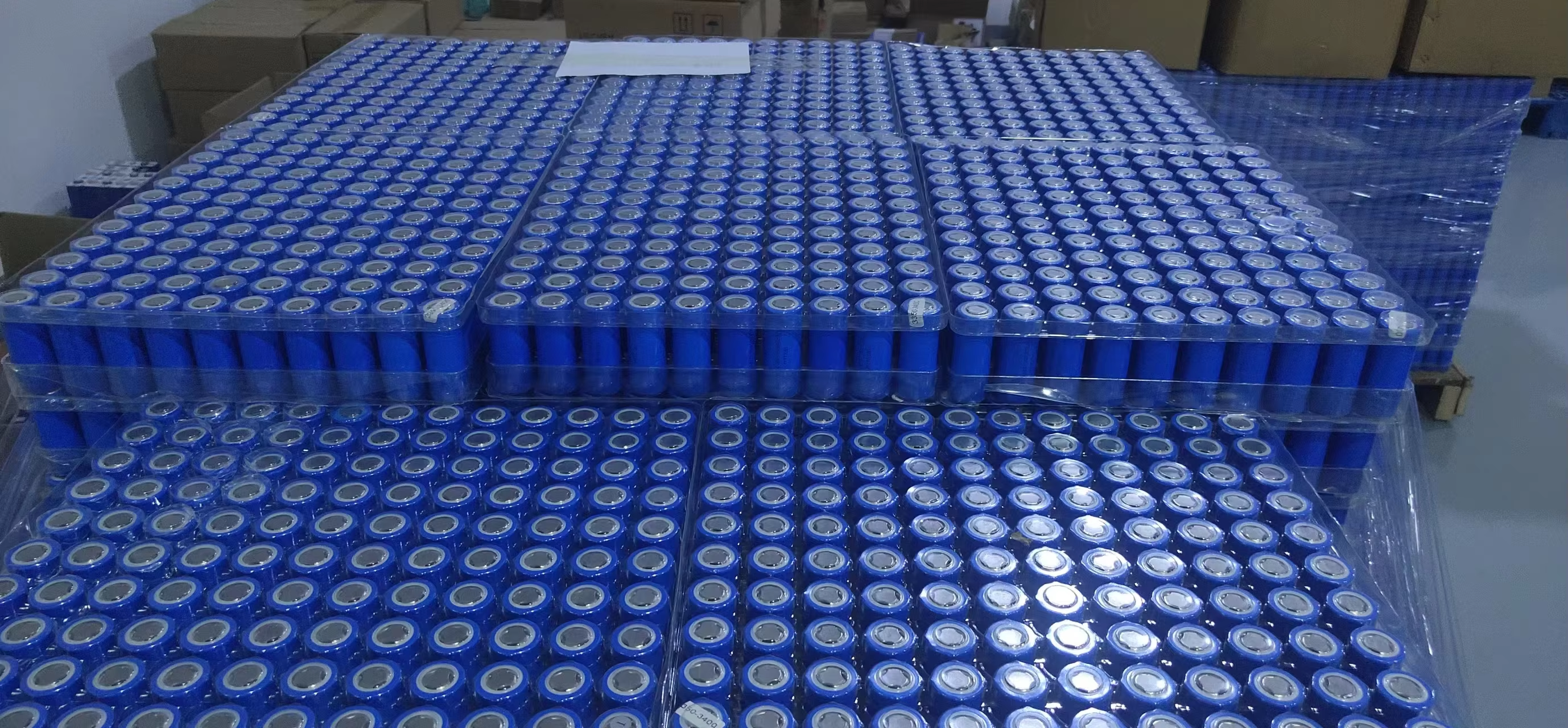 5C Fast Charge 26650 2500mAh Cylindrical Battery Cells 3.2V LiFePO4 3000+ Cycles Non-Flammable Safety for Mini Fans LED Lights