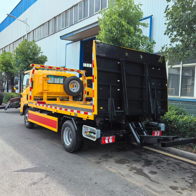 Customized 4X2 JAC 8 Tons Tow Trucks Wrecker Truck With Tail Folding Flat Bed Truck for Road Rescue
