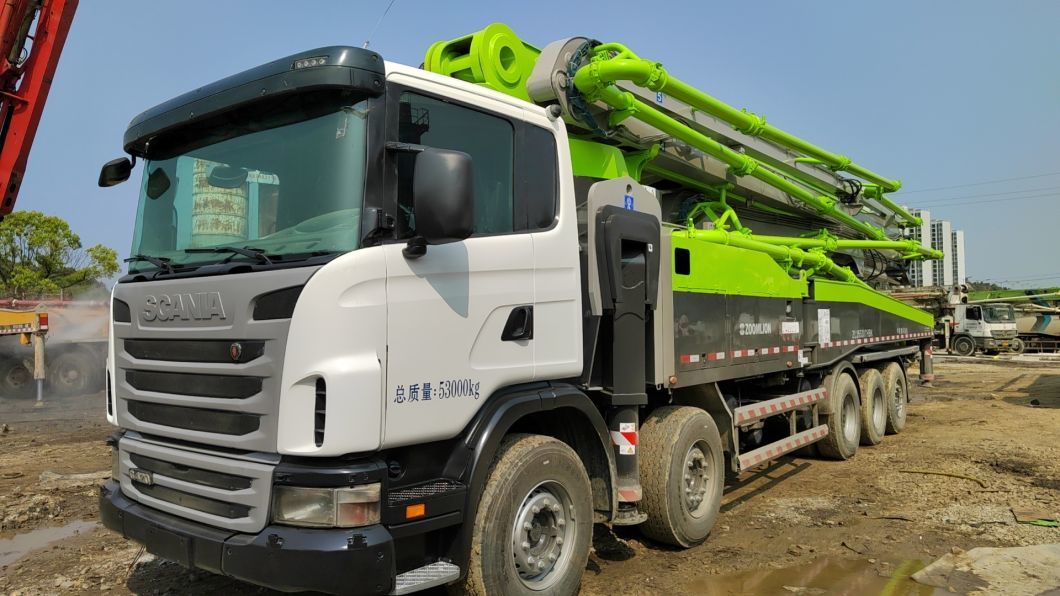 Special Offer 2014 Renovated Condition Zoomlion 63m Concrete Pump Boom Pump Cheap Price for Sale