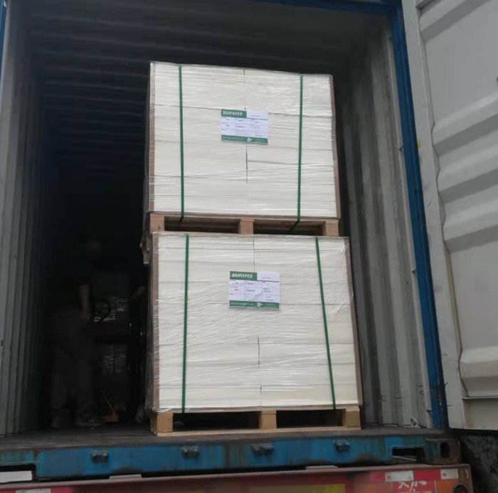 390gsm White Blotting Board 0.7mm Thick Uncoated Coaster Paper Sheet 400 * 580mm