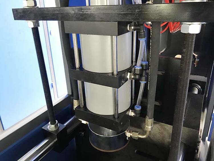 SMC High Pressure Valve Semi Automatic Mineral Water Plastic Bottle Blow Molding Machine