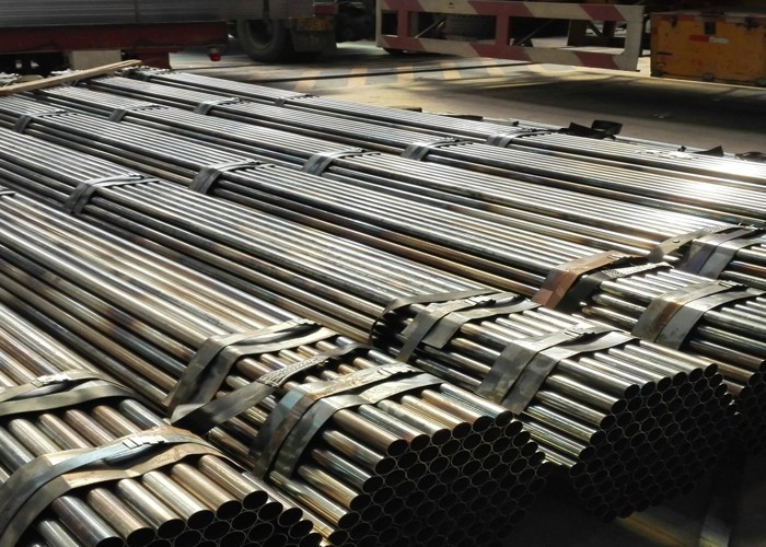Customized Length Carbon Steel Round Pipe Black A53 Grade B Good Toughness