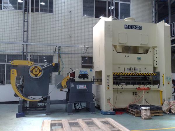 4.5kw Metal Sheet Straightening Machine Nc Feeder Feeding Speed Punch Metal