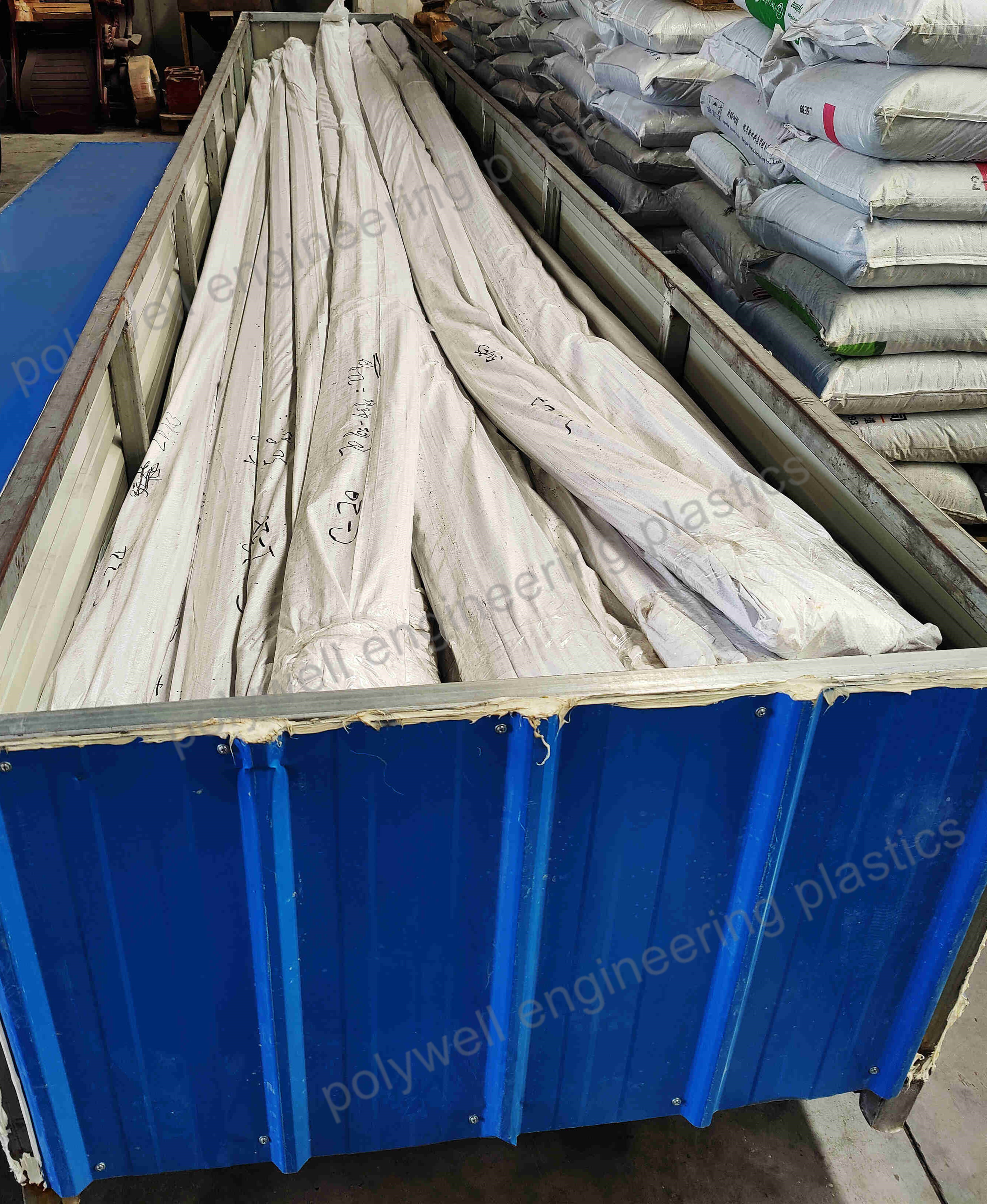 Customized Formula PA66GF25 Extruding Strip Corrosion Resistance For Doors And Windows